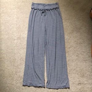 SALE!! Aerie Super Soft Comfy Navy Striped Pants